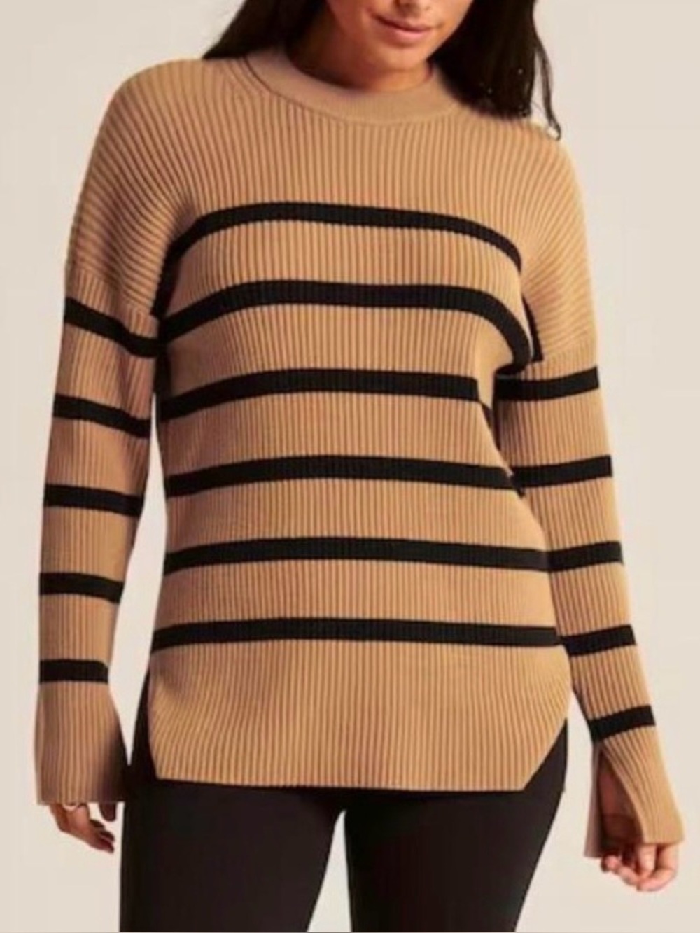 Abercrombie LuxeLoft Oversized Crew Sweater - Tan & Black